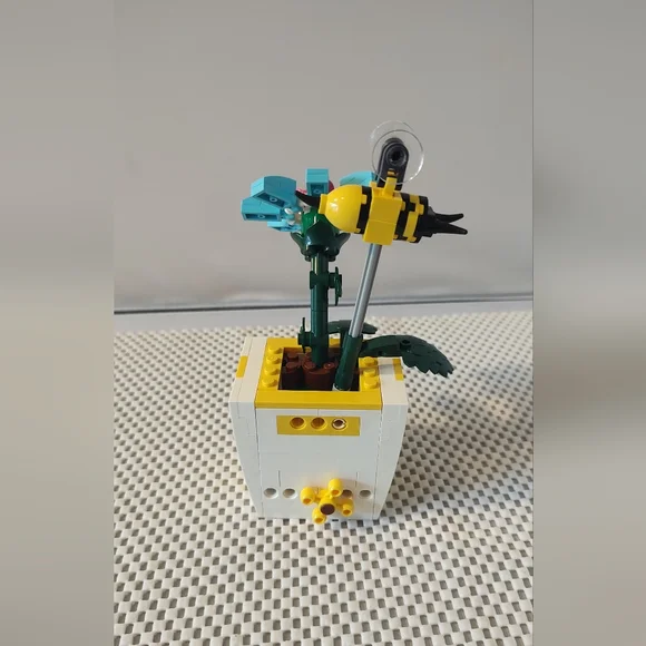 Lego Spring In Bloom 6568276 Building Toy Set - Picture 3 of 4